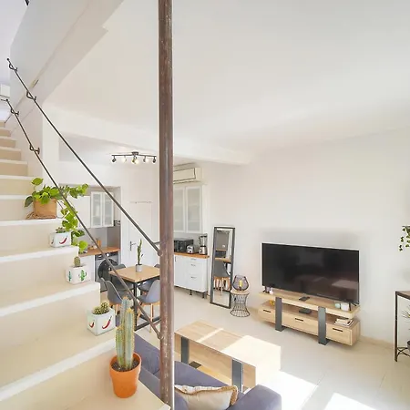 Duplex Proche De Centre Et A 2min A Pied De La * Cannes