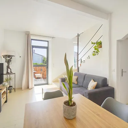 Lägenhet Duplex Proche De Centre Et A 2min A Pied De La Cannes