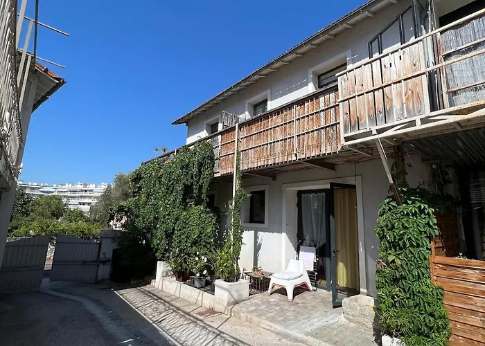 Duplex Proche De Centre Et A 2min A Pied De La Cannes