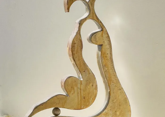 Duplex Proche De Centre Et A 2min A Pied De La *