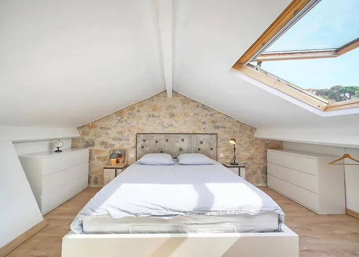 Daire Duplex Proche De Centre Et A 2min A Pied De La *