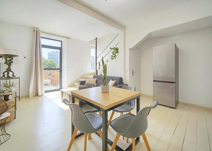 Daire Duplex Proche De Centre Et A 2min A Pied De La